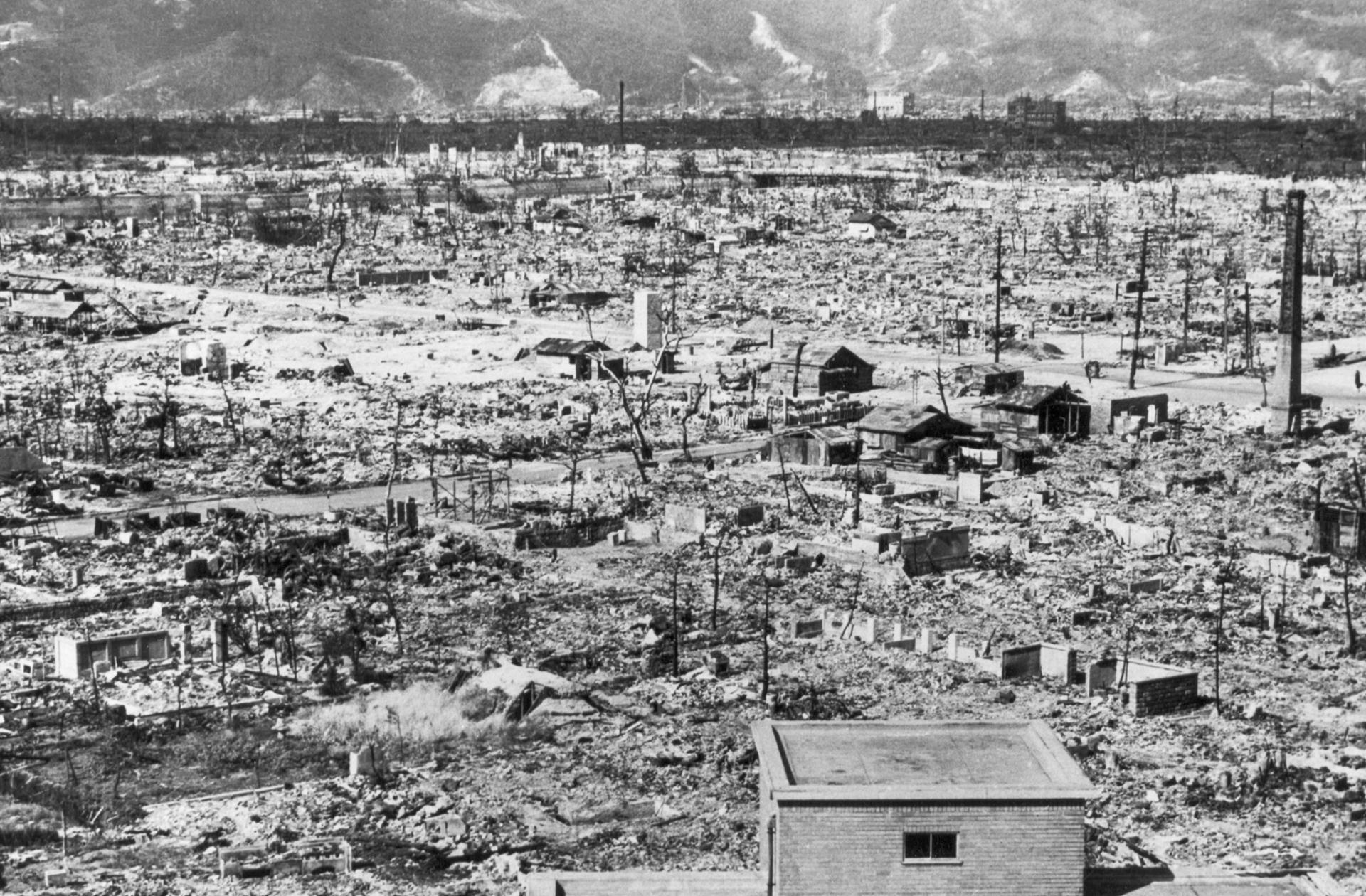 Hiroshima après l'explosion de la bombe atomique