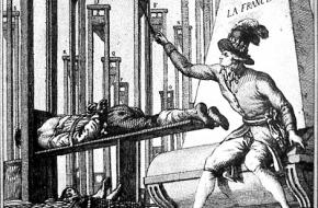 La Terreur : Robespierre guillotinant le bourreau après avoir exécuté toute la France !